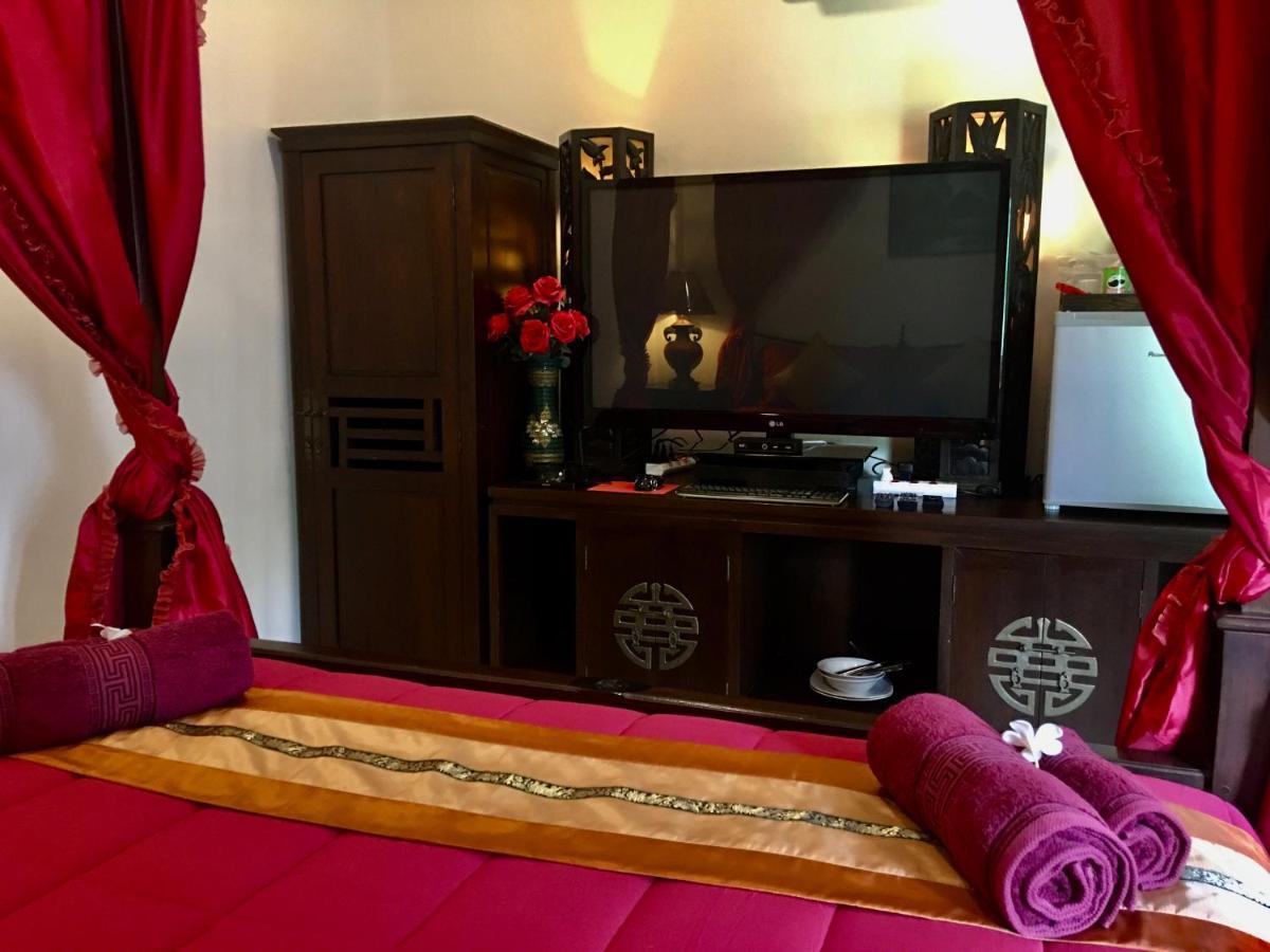 Naraya Homestay San Pa Tong Eksteriør billede