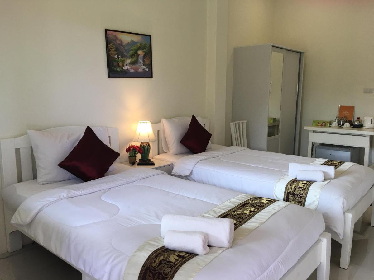 Naraya Homestay San Pa Tong Eksteriør billede