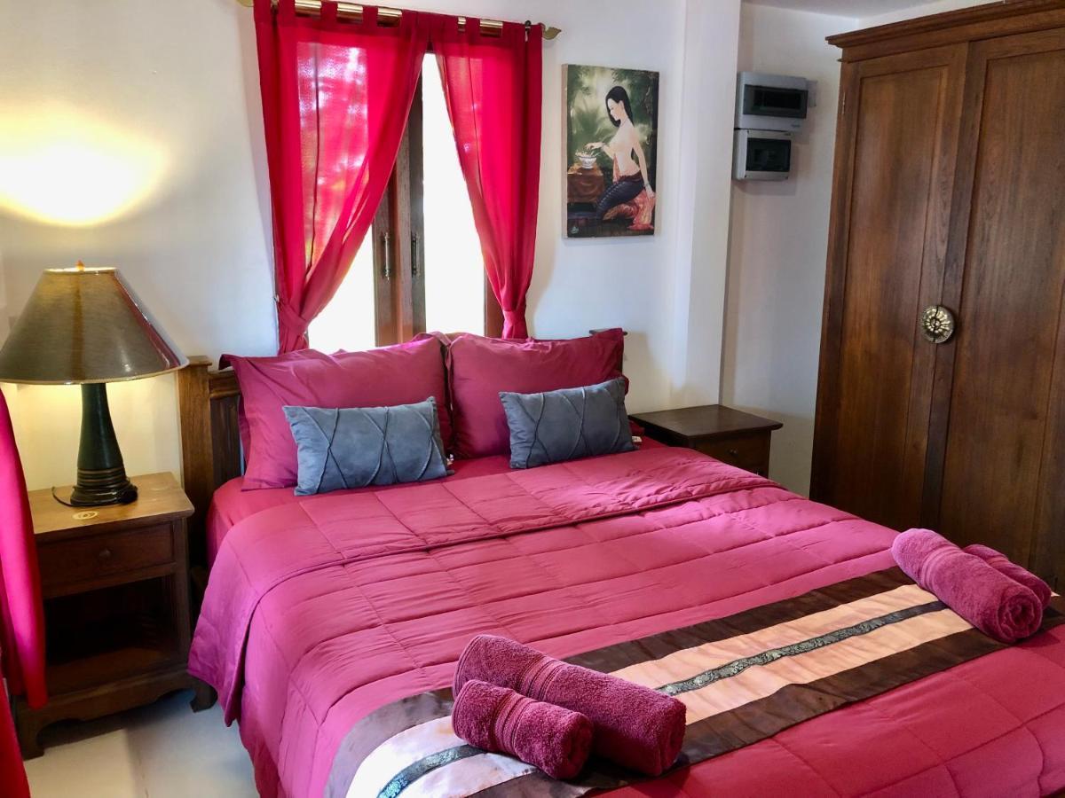 Naraya Homestay San Pa Tong Eksteriør billede